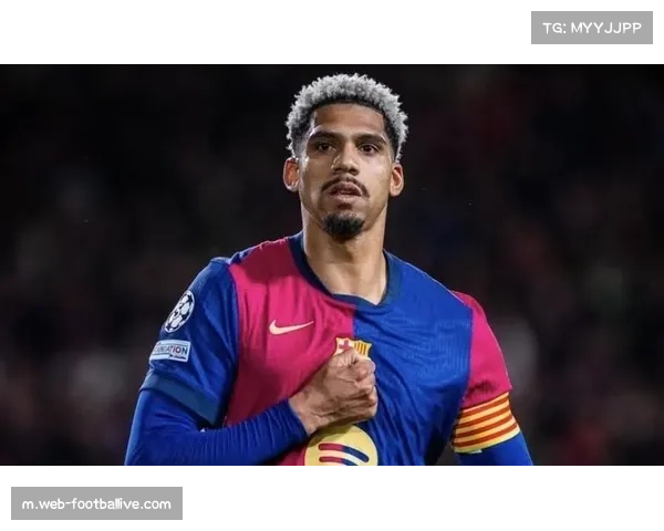 阿劳霍三月头球争顶成功率89% 巴萨防空完全依赖乌拉圭中卫制空